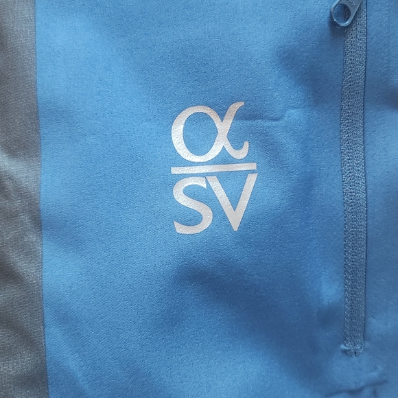 Arc'teryx Blue Jacket - Picture 5 of 8